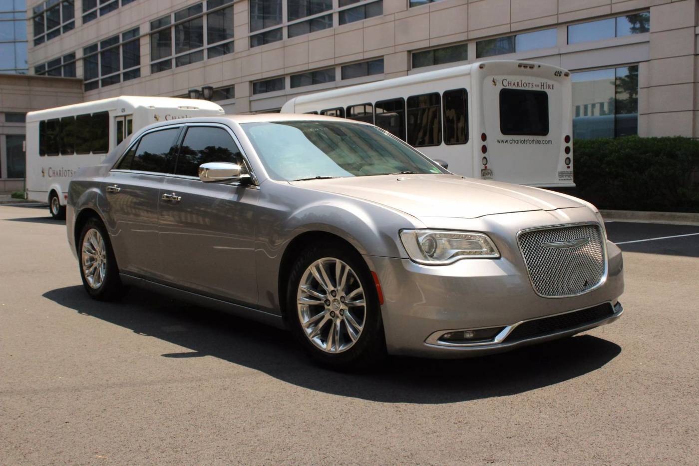 2016 Chrysler 300 C — Sedan — 129,675 mi — Arlington, VA