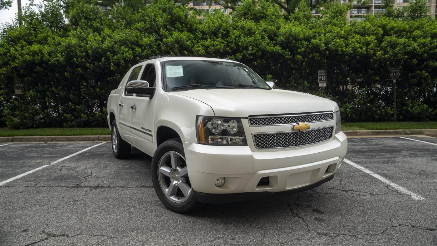 2012 Chevrolet Avalanche LTZ — Pickup Truck — 106,338 mi — Arlington, VA