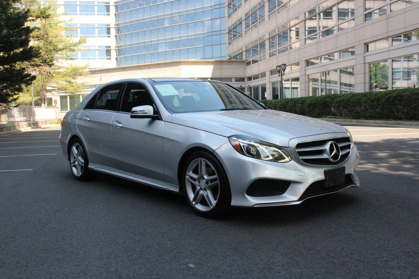 2014 Mercedes-Benz E-Class E 350 — Sedan — 118,521 mi — Arlington, VA