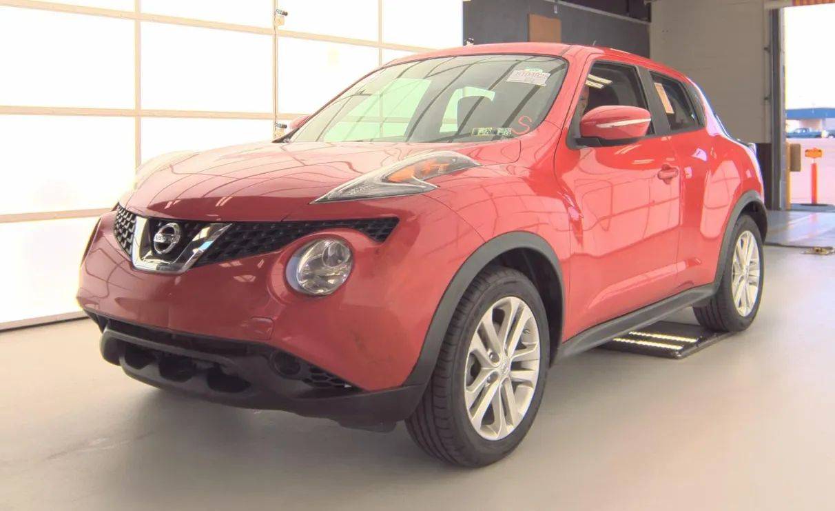 2017 Nissan JUKE S — SUV — 85,601 mi — Arlington, VA