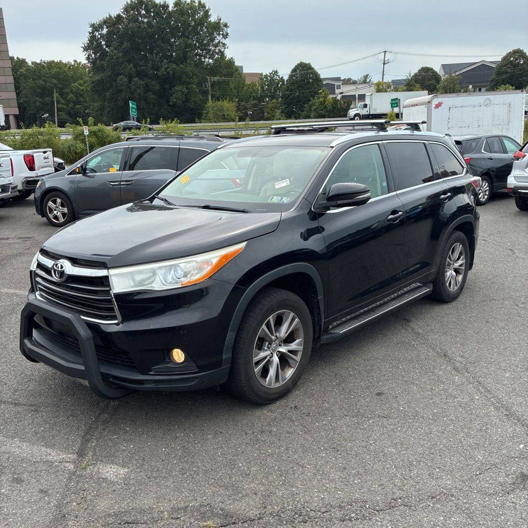 2014 Toyota Highlander XLE — SUV — 130,047 mi — Arlington, VA
