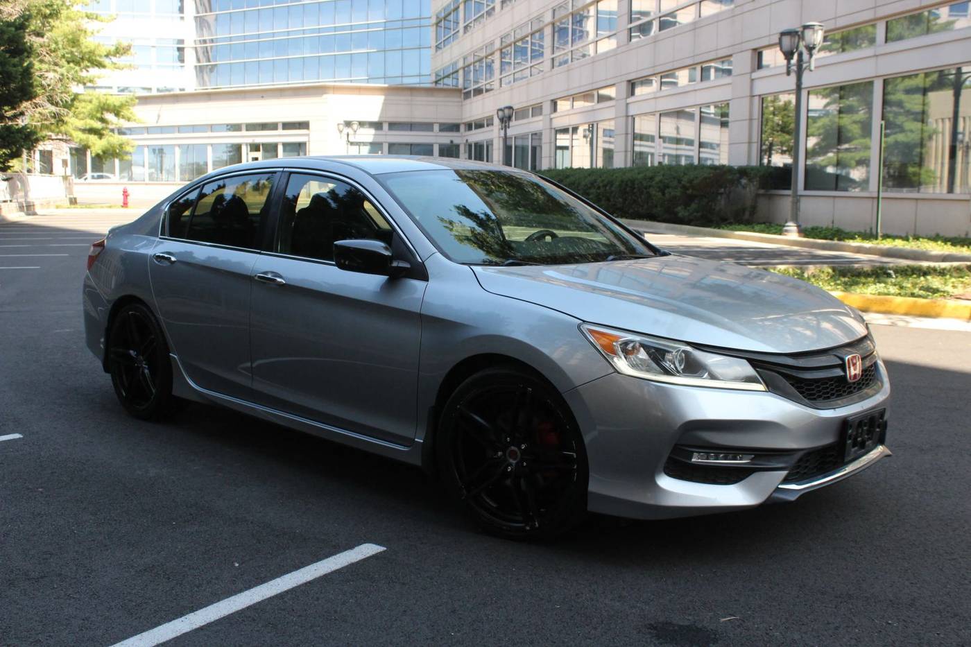 2017 Honda Accord Sport — Sedan — 101,492 mi — Arlington, VA