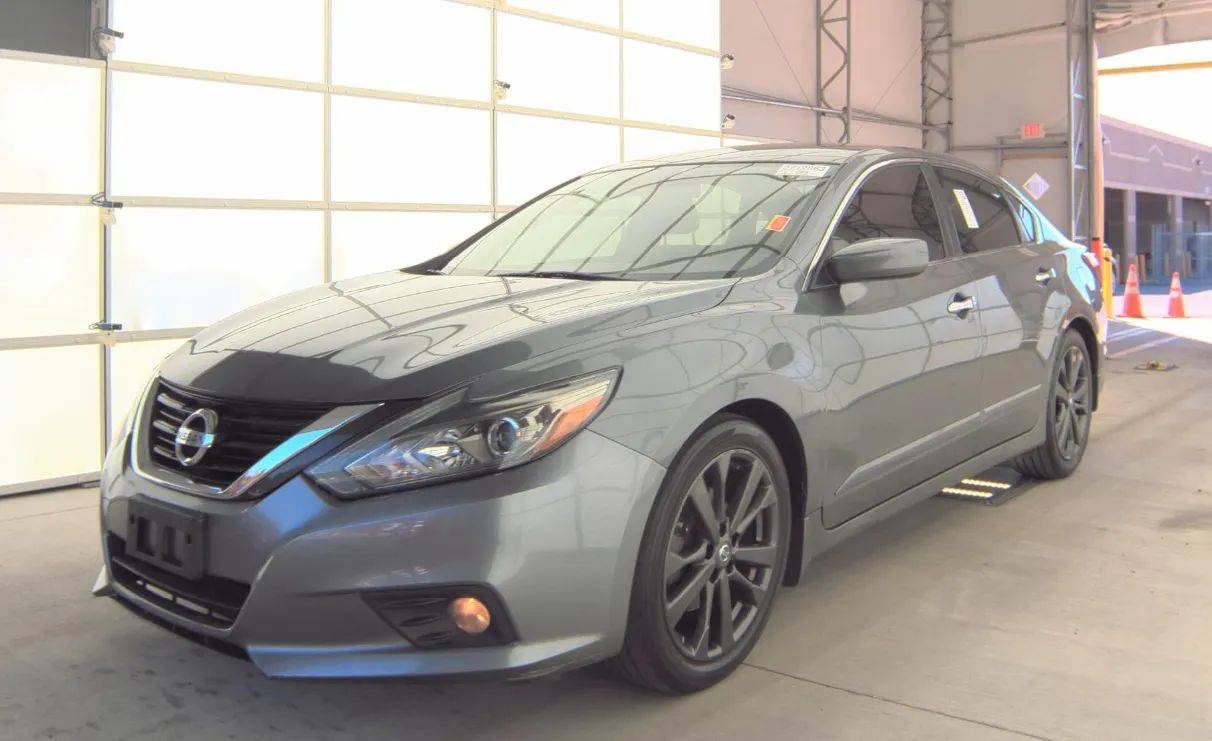 2018 Nissan Altima 2.5 SR — Sedan — 87,172 mi — Arlington, VA