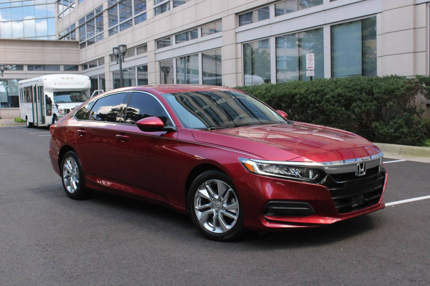 2018 Honda Accord LX — Sedan — 105,929 mi — Arlington, VA