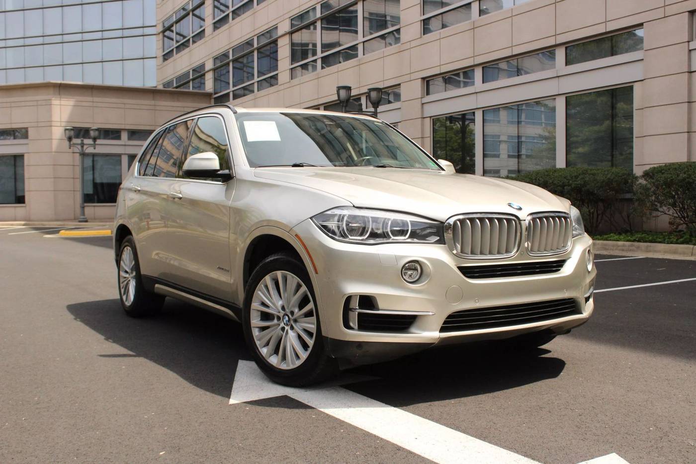 2016 BMW X5 50i — SUV — 88,354 mi — Arlington, VA