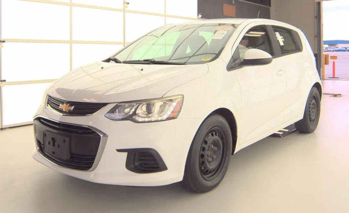 2017 Chevrolet Sonic LT — Sedan — 85,832 mi — Arlington, VA