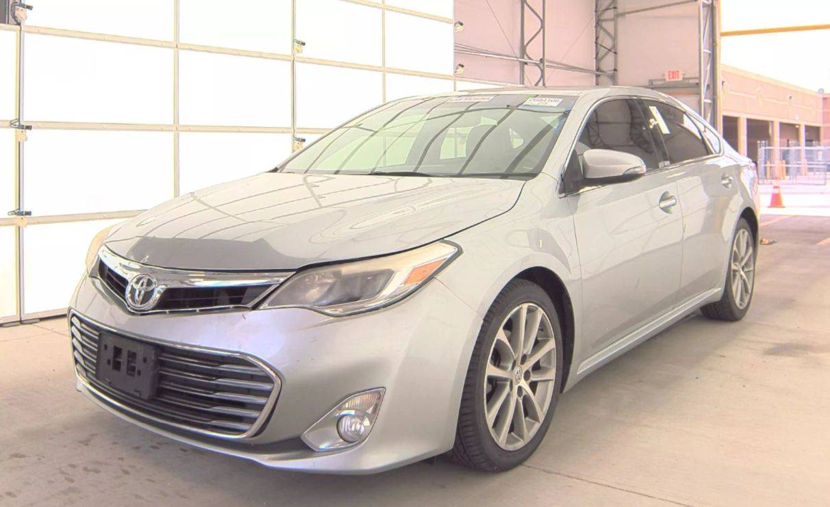 2015 Toyota Avalon XLE Touring — Sedan — 133,125 mi — Arlington, VA