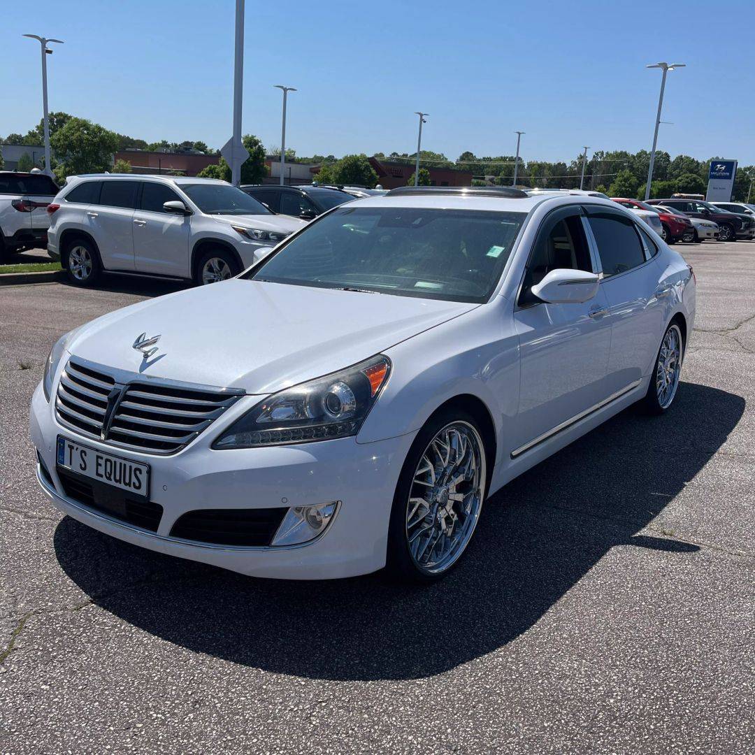 2014 Hyundai Equus Ultimate — Sedan — 95,330 mi — Arlington, VA