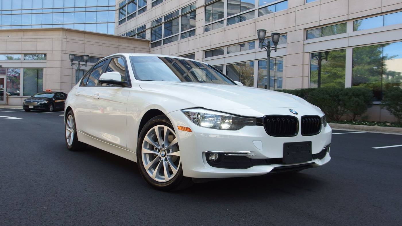 2016 BMW 3 Series 320i — Sedan — 80,062 mi — Arlington, VA
