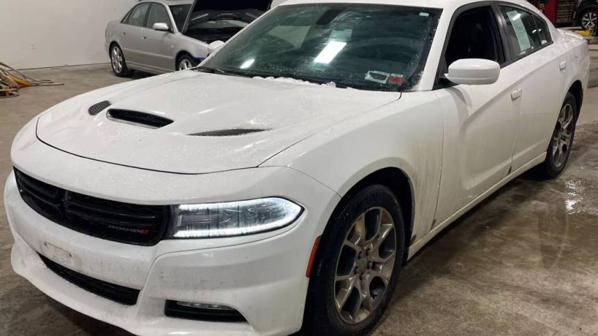 2016 Dodge Charger SXT — Sedan — 111,832 mi — Arlington, VA
