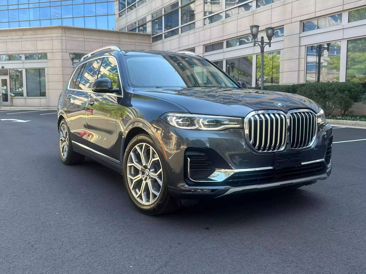 2019 BMW X7 40i — SUV — 77,701 mi — Arlington, VA
