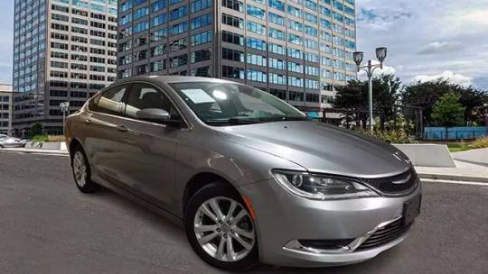 2016 Chrysler 200 Limited — Sedan — 44,363 mi — Arlington, VA