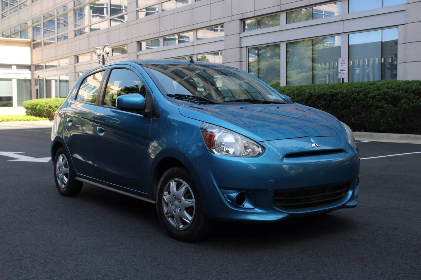 2014 Mitsubishi Mirage DE — Hatchback — 103,040 mi — Arlington, VA