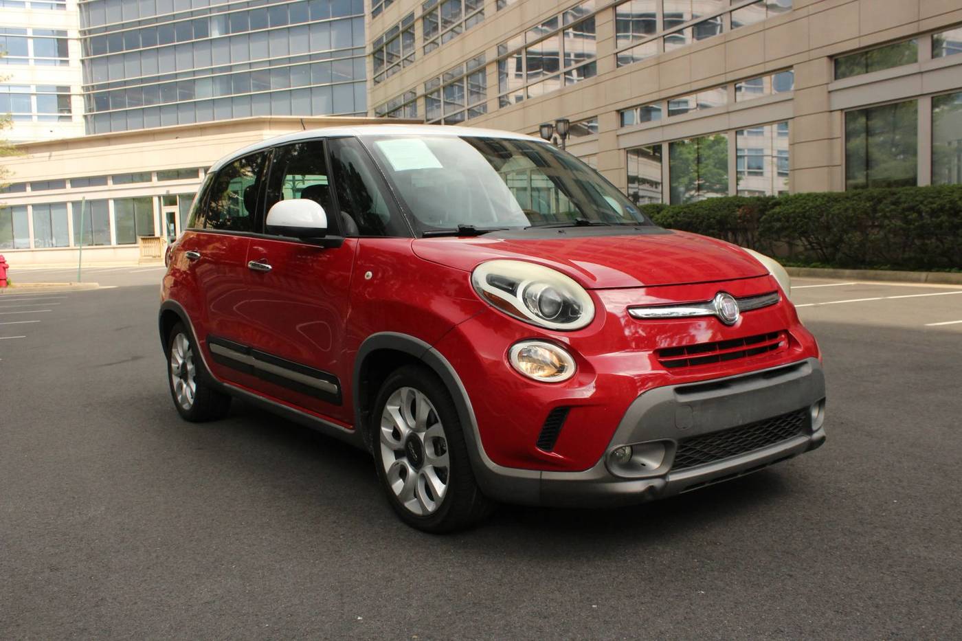 2015 FIAT 500L Trekking — Hatchback — 44,887 mi — Arlington, VA