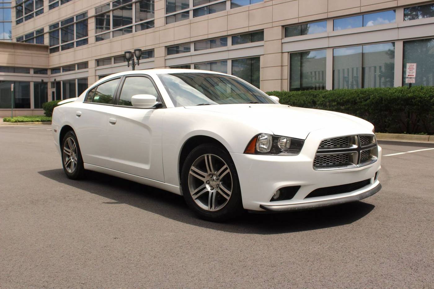 2012 Dodge Charger SXT — Sedan — 127,596 mi — Arlington, VA