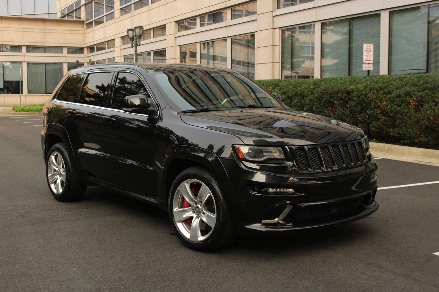 2014 Jeep Grand Cherokee SRT8 — SUV — 146,884 mi — Arlington, VA