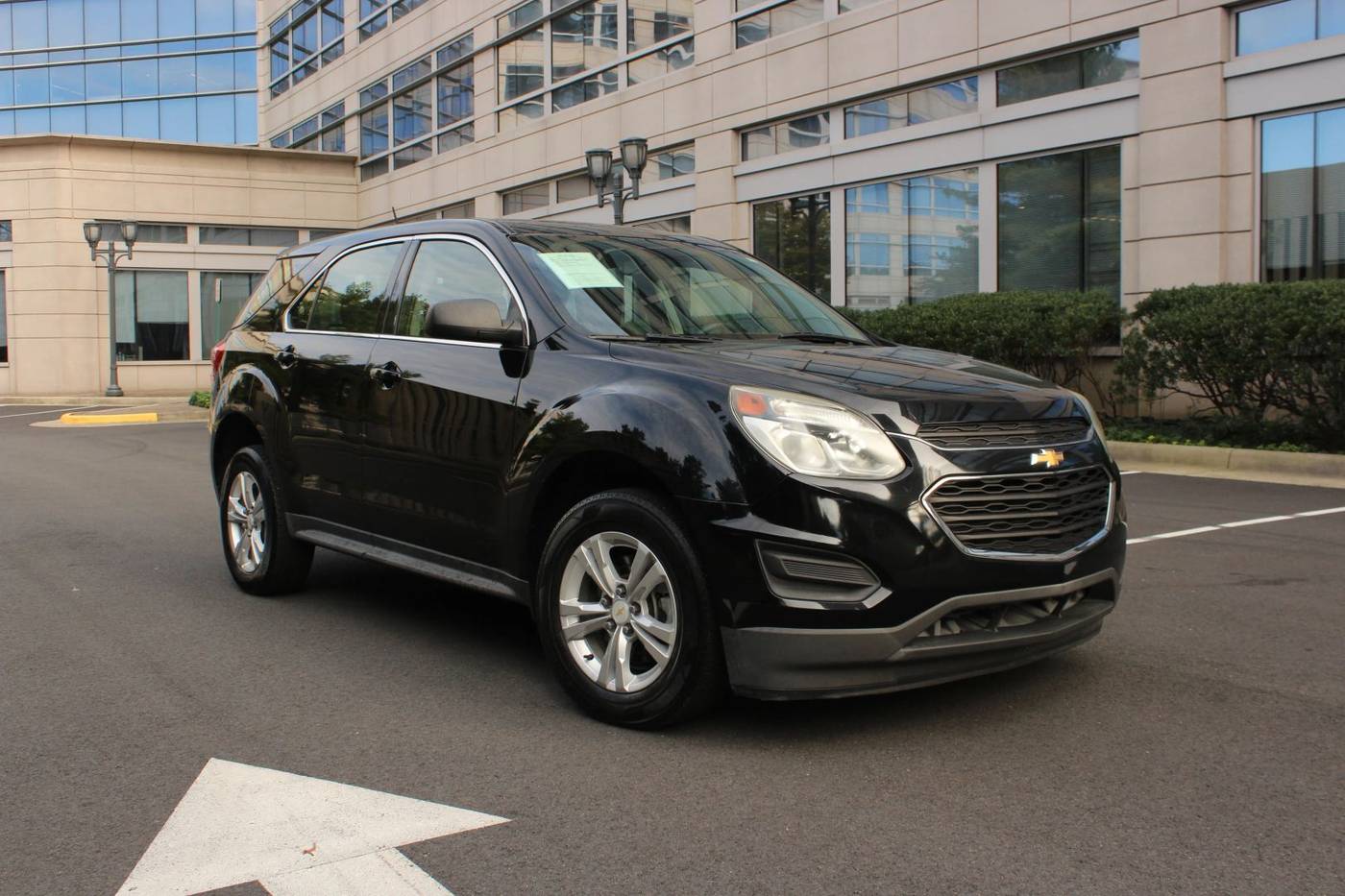2016 Chevrolet Equinox LS — SUV — 135,306 mi — Arlington, VA