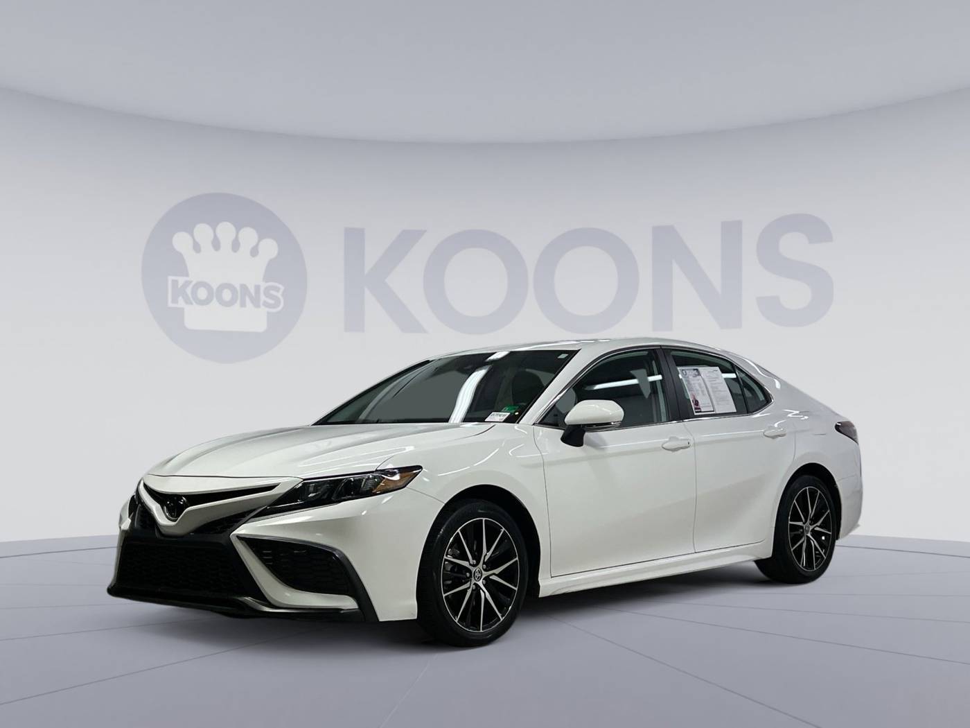 2024 Toyota Camry SE — Sedan — 38,284 mi — Arlington, VA