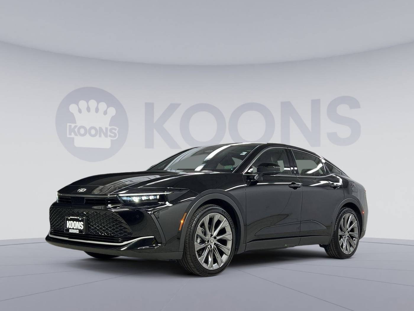 2023 Toyota Crown Limited — Sedan — 21,466 mi — Arlington, VA