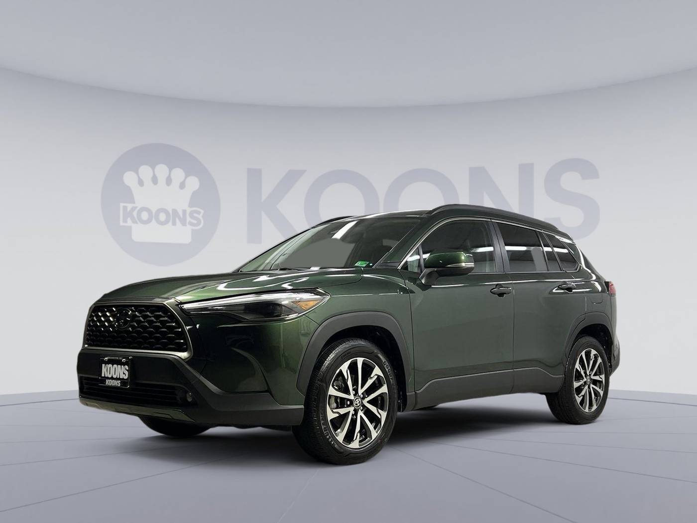 2024 Toyota Corolla Cross XLE — SUV — 22,980 mi — Arlington, VA