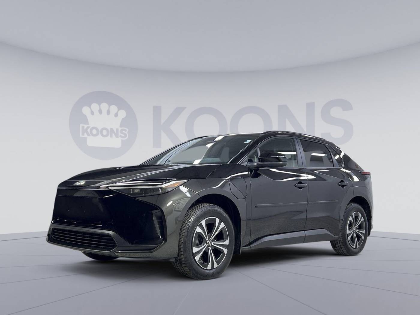 2024 Toyota bZ4X XLE — SUV — 8,640 mi — Arlington, VA