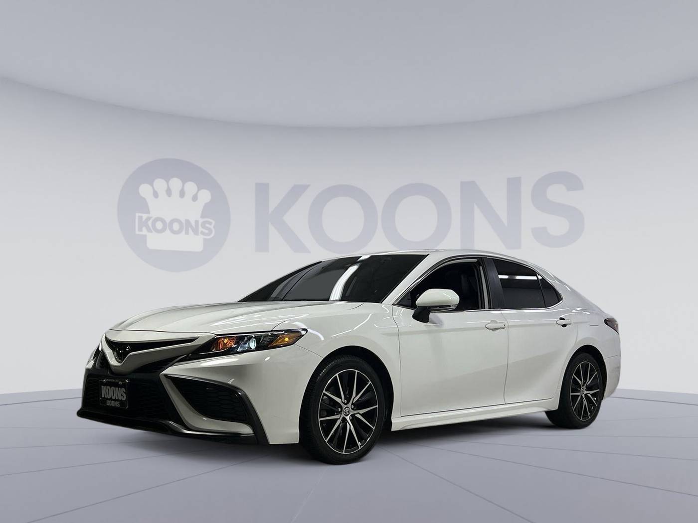 2021 Toyota Camry SE — Sedan — 55,257 mi — Arlington, VA