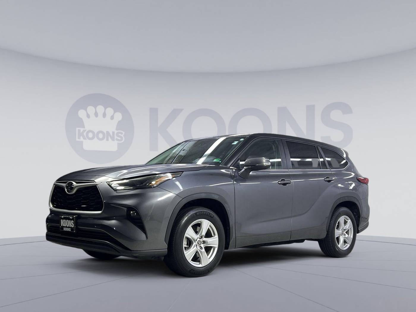 2023 Toyota Highlander LE — SUV — 41,384 mi — Arlington, VA
