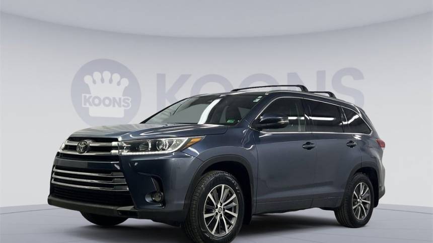 2017 Toyota Highlander XLE — SUV — 93,220 mi — Arlington, VA
