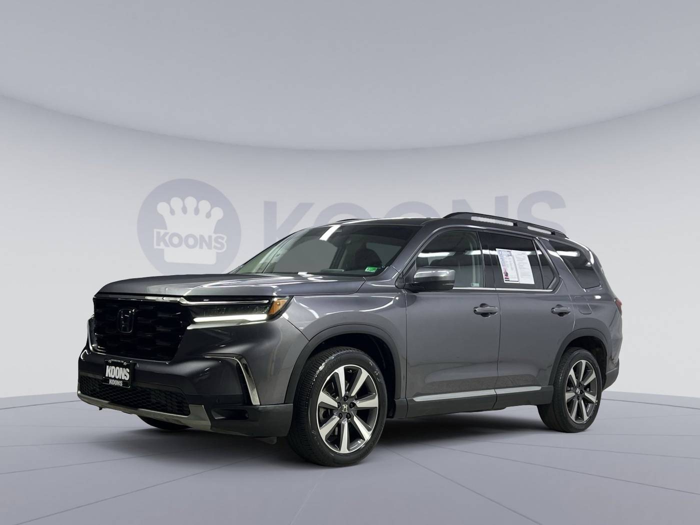 2023 Honda Pilot Touring — SUV — 45,409 mi — Arlington, VA