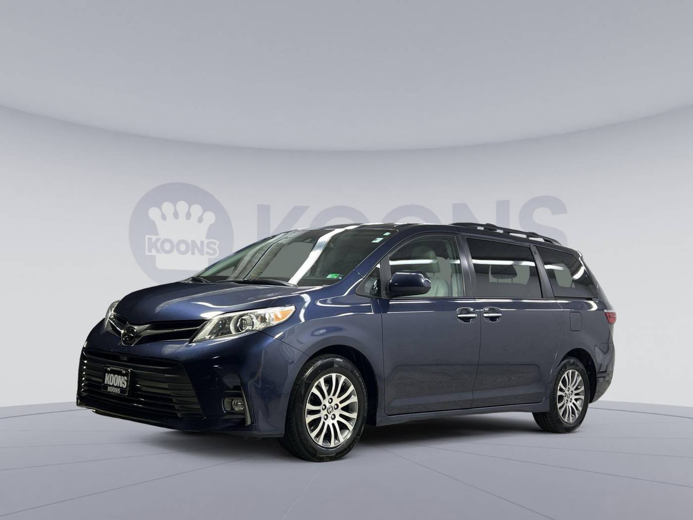 2020 Toyota Sienna XLE Auto Access Seat — Minivan — 139,101 mi — Arlington, VA