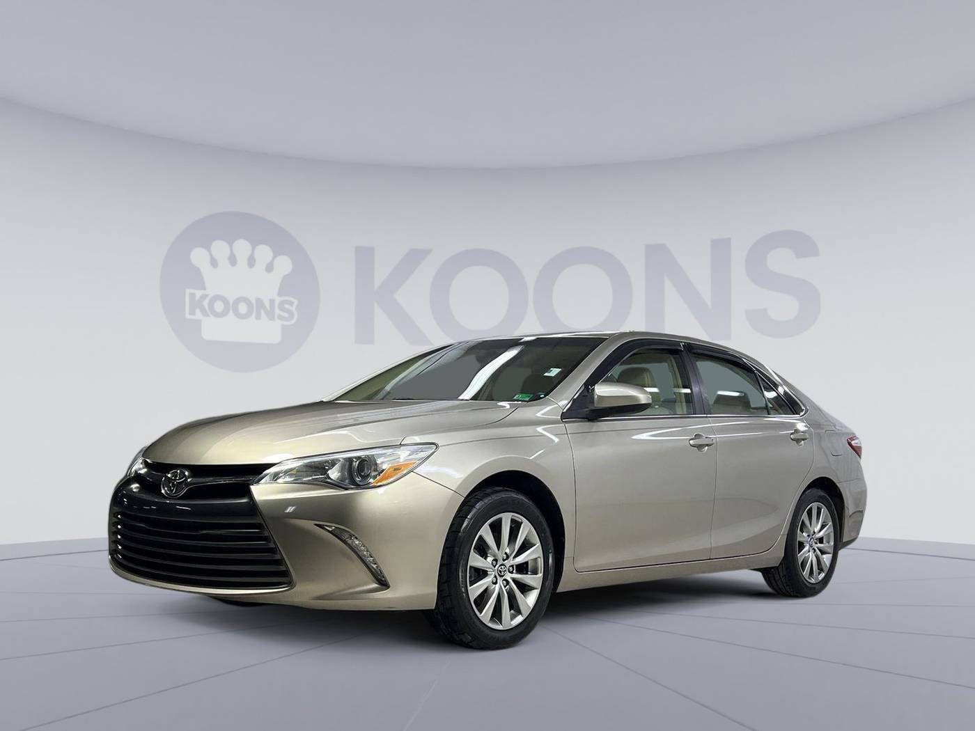 2017 Toyota Camry XLE — Sedan — 66,720 mi — Arlington, VA
