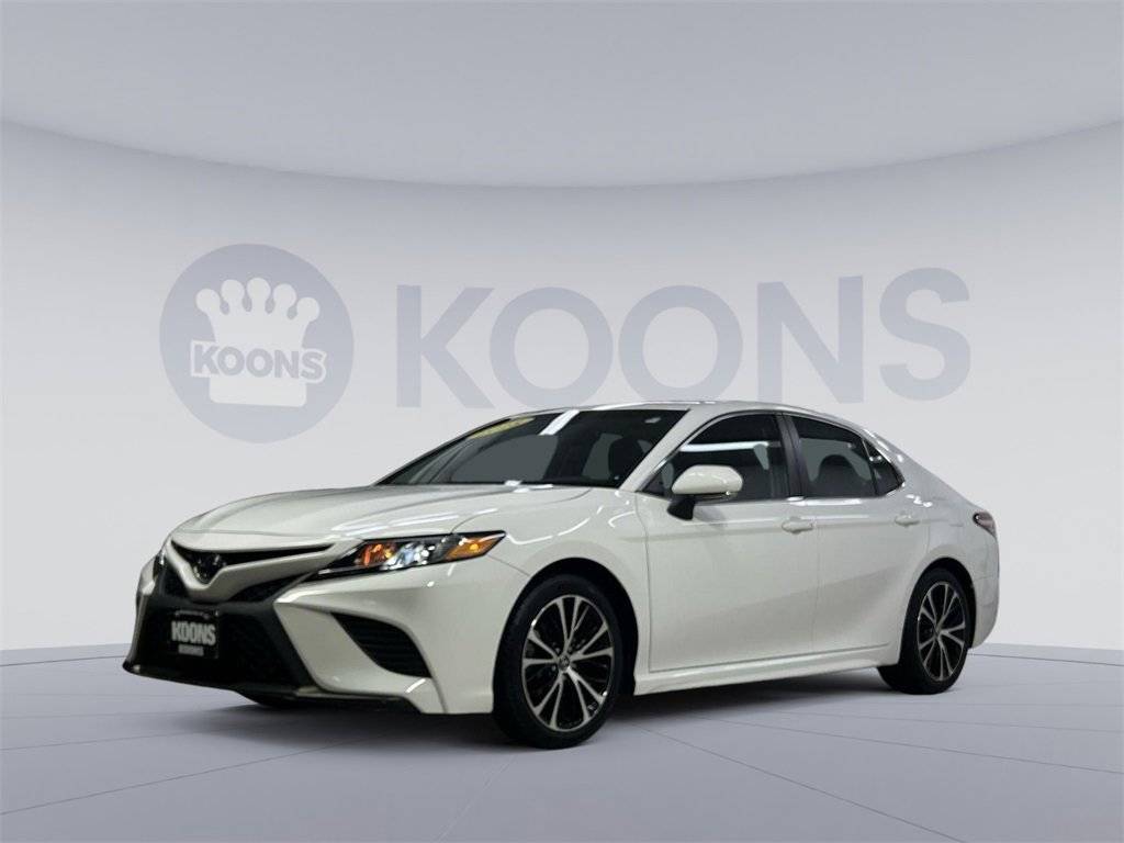 2018 Toyota Camry LE — Sedan — 47,338 mi — Arlington, VA