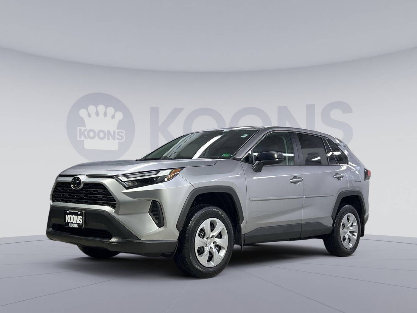 2024 Toyota RAV4 LE — SUV — 1,877 mi — Arlington, VA