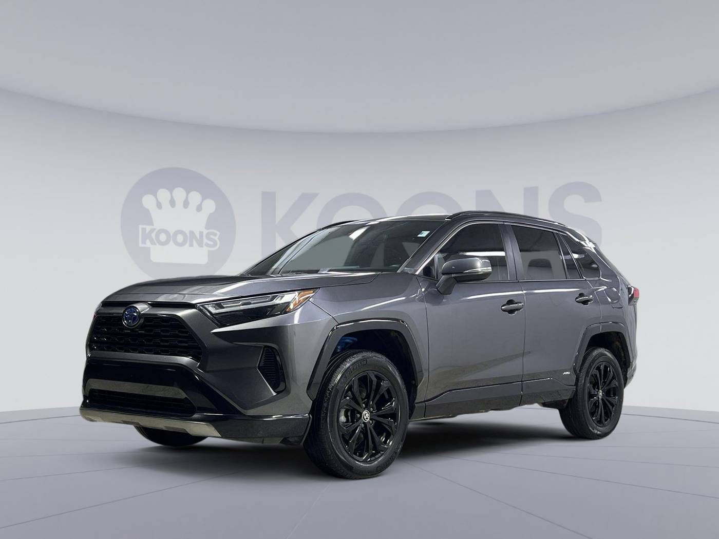 2022 Toyota RAV4 Hybrid SE — SUV — 68,776 mi — Arlington, VA