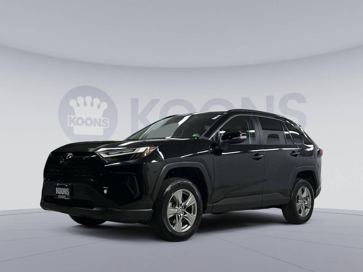2024 Toyota RAV4 XLE — SUV — 25,175 mi — Arlington, VA