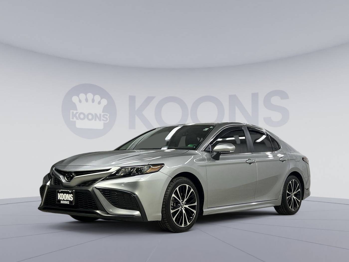 2024 Toyota Camry Hybrid SE — Sedan — 25,824 mi — Arlington, VA