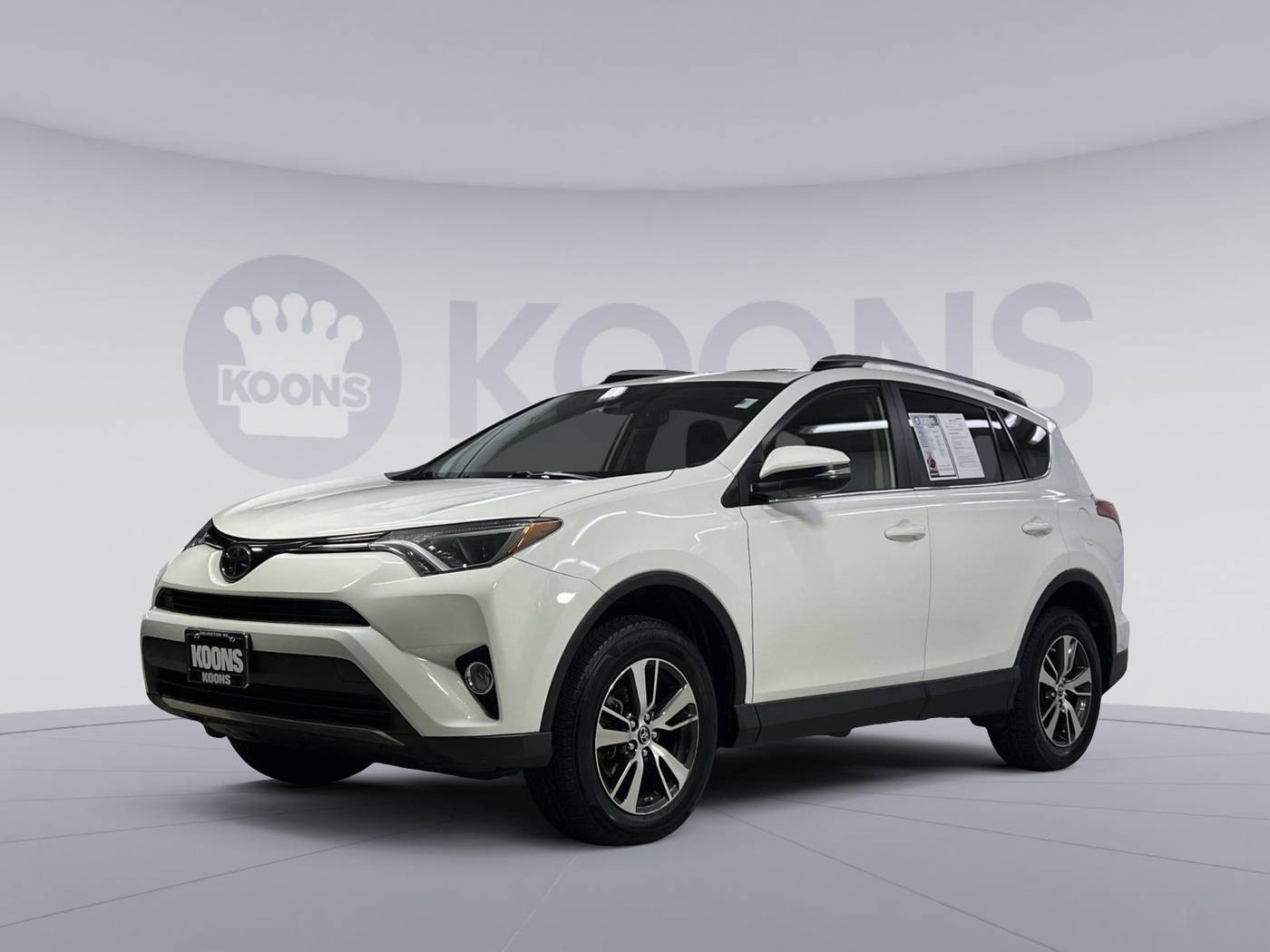 2017 Toyota RAV4 XLE — SUV — 50,272 mi — Arlington, VA
