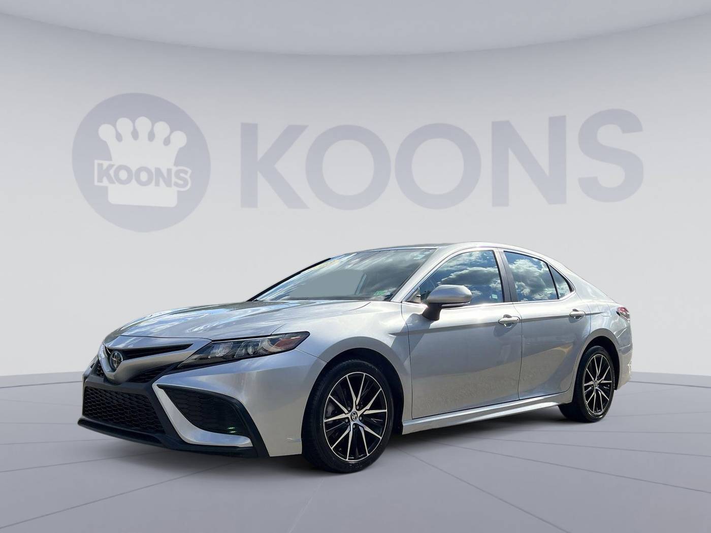 2023 Toyota Camry SE — Sedan — 56,154 mi — Arlington, VA