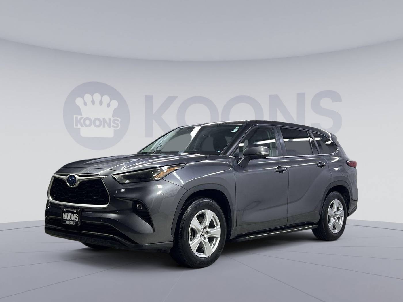 2023 Toyota Highlander Hybrid LE — SUV — 76,878 mi — Arlington, VA