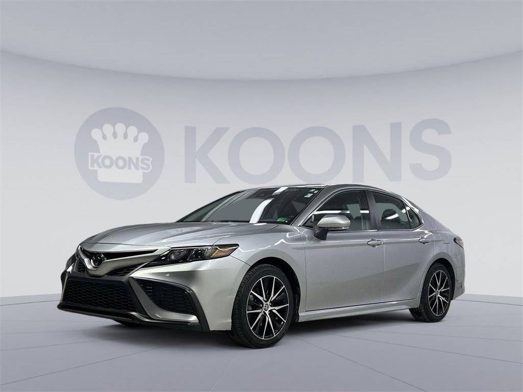2022 Toyota Camry SE — Sedan — 54,870 mi — Arlington, VA