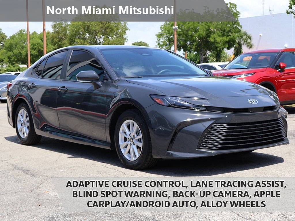 2025 Toyota Camry LE — Sedan — 7,843 mi — Miami Gardens, FL