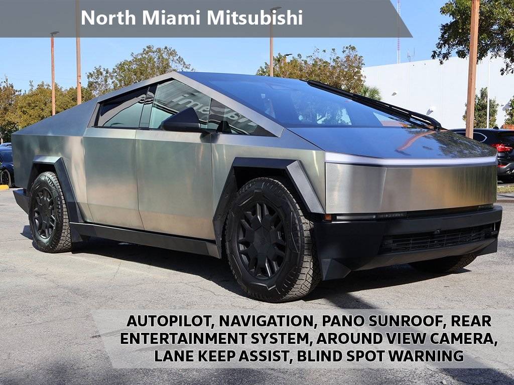 2024 Tesla Cybertruck Standard — Pickup Truck — 11,405 mi — Miami Gardens, FL
