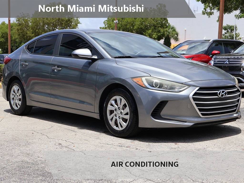 2017 Hyundai Elantra SE — Sedan — 50,358 mi — Miami Gardens, FL