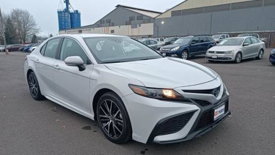2024 Toyota Camry SE — Sedan — 17,964 mi — Woodinville, WA