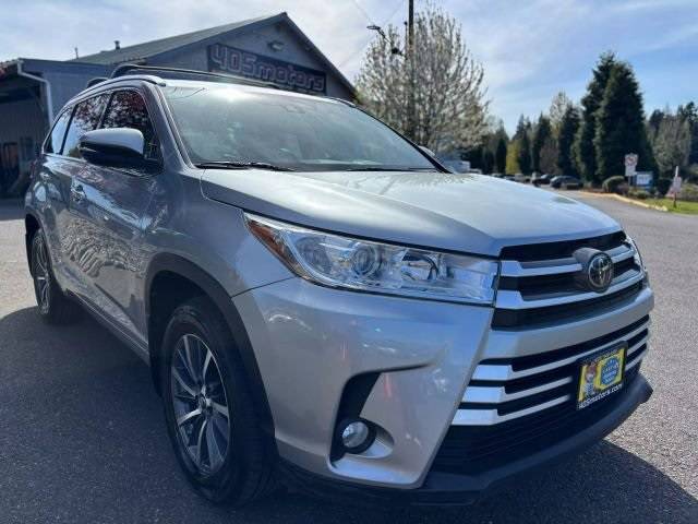 2017 Toyota Highlander SE V6 — SUV — 52,655 mi — Woodinville, WA