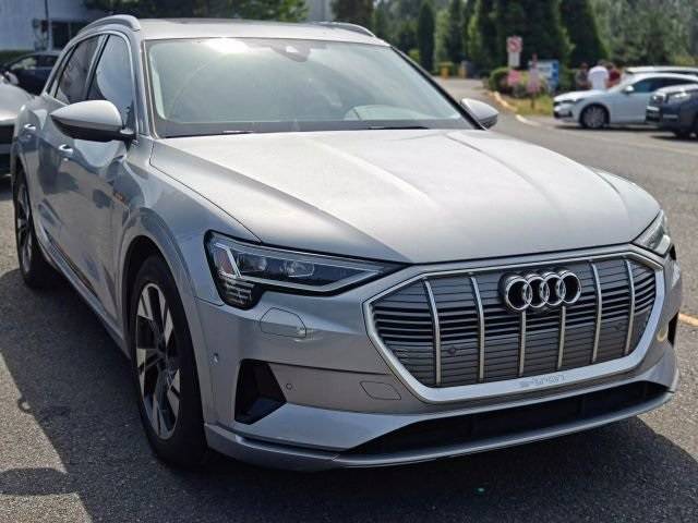 2022 Audi e-tron Premium Plus — SUV — 15,959 mi — Woodinville, WA