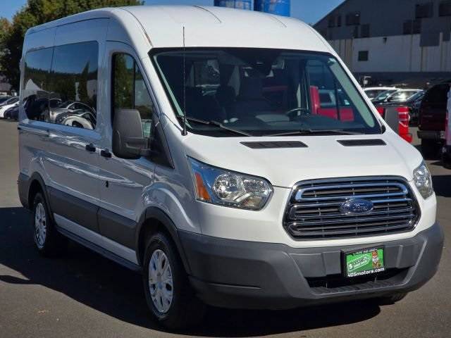 2015 Ford Transit Passenger Wagon T-150 XLT — Passenger Van — 31,560 mi — Woodinville, WA