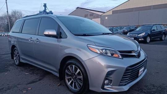 2018 Toyota Sienna Limited — Minivan — 50,806 mi — Woodinville, WA