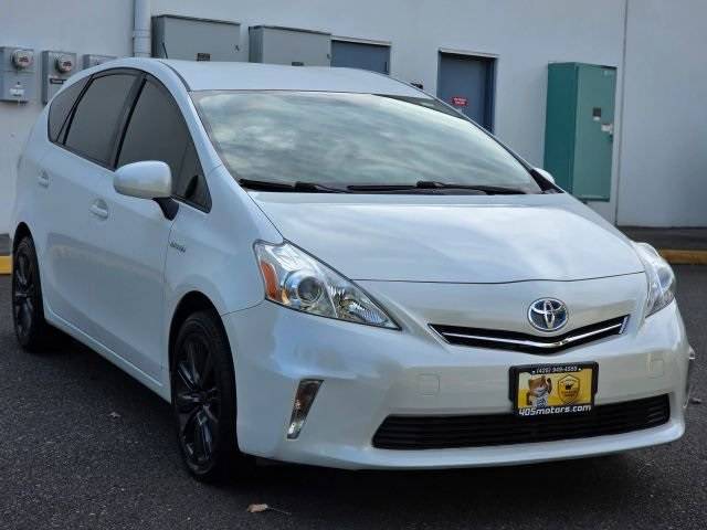 2013 Toyota Prius v Five — Wagon — 28,532 mi — Woodinville, WA