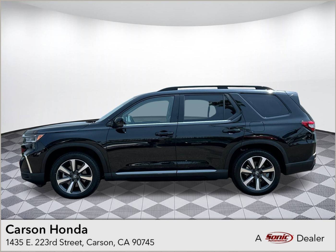 2024 Honda Pilot Touring — SUV — 9,576 mi — Carson, CA
